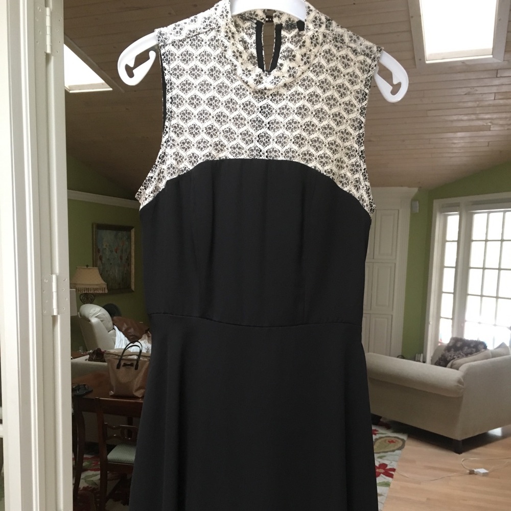 Beautiful dress Monteau